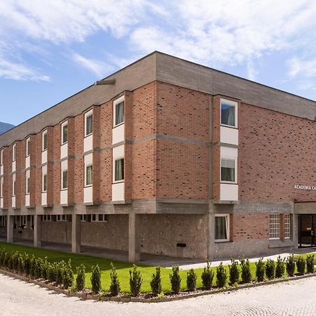 Cusanus Akademie - Accademia Cusanus Bressanone Eksteriør billede