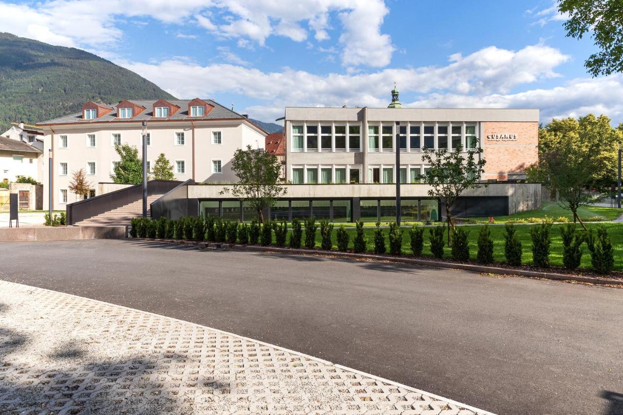 Cusanus Akademie - Accademia Cusanus Bressanone Eksteriør billede